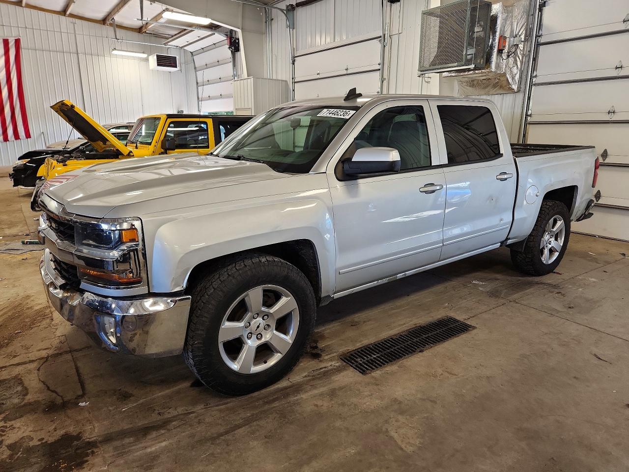 2018 CHEVROLET SILVERADO C1500 LT | 3GCPCREC7JG198604 | UPCARS