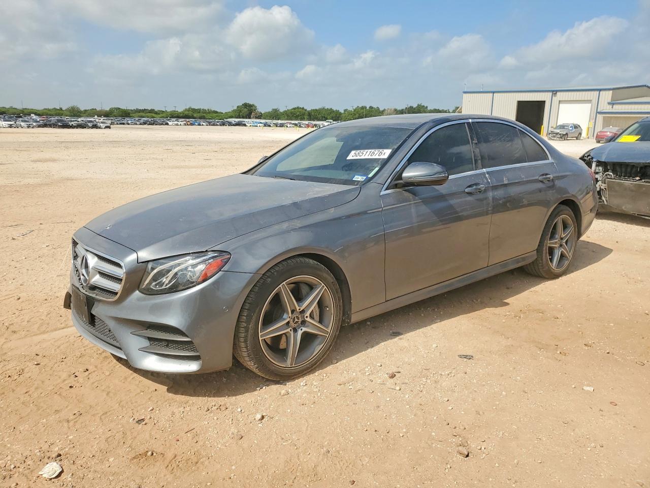 2017 MERCEDES-BENZ E-CLASS 300 | WDDZF4JB5HA271533 | UPCARS