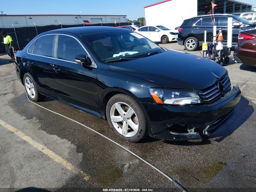2013 VOLKSWAGEN PASSAT 2.5L SE | 1VWBH7A35DC122423 | UPCARS