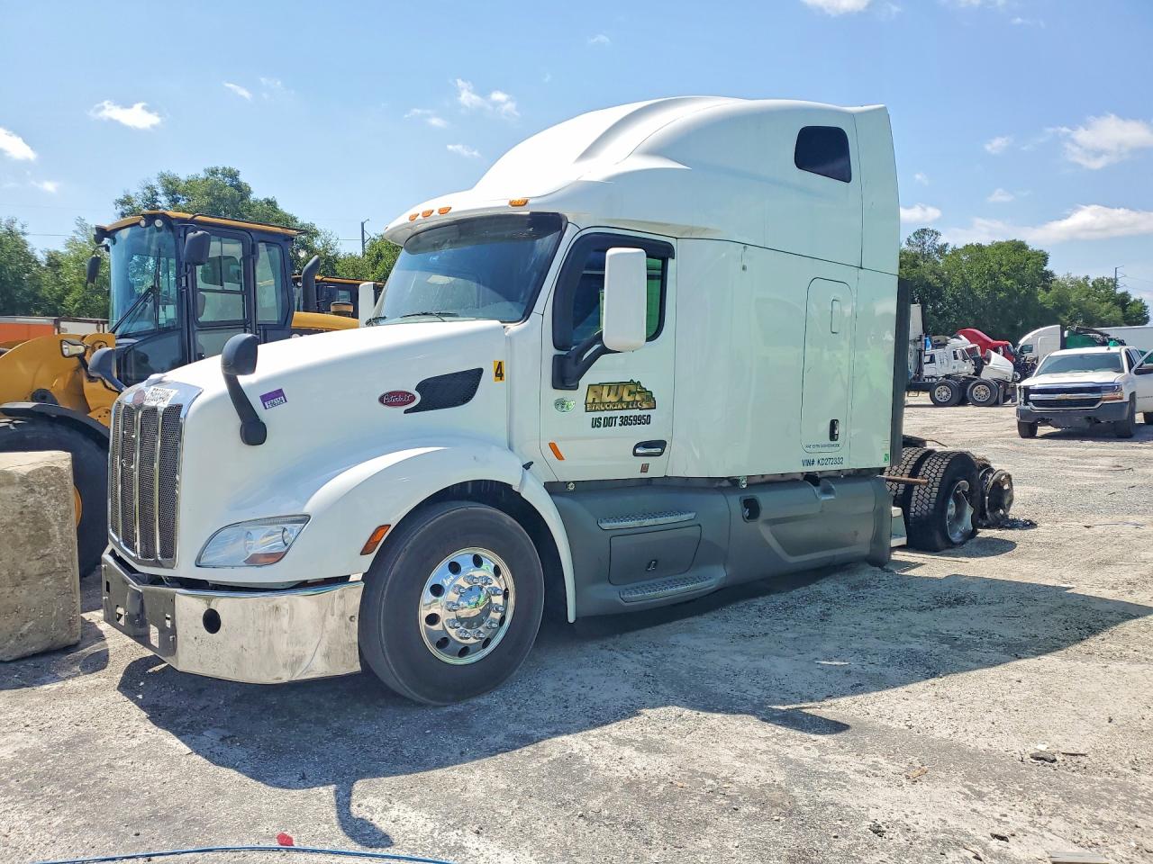 2019 PETERBILT ALL OTHER SEMI TRUCK | 1XPBD49X3KD272332 | UPCARS