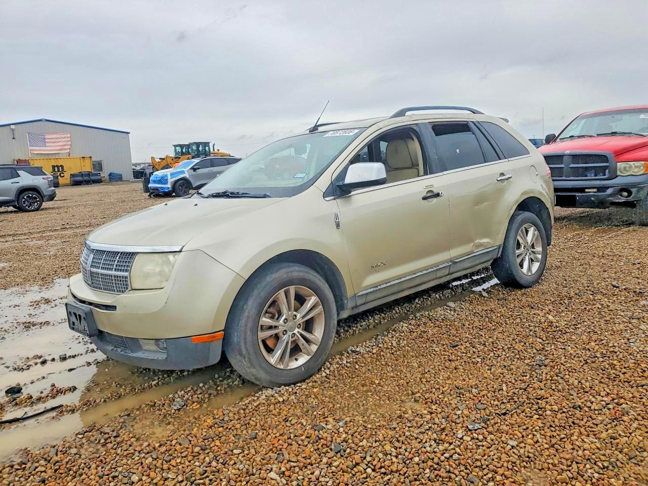 2010 LINCOLN MKX | 2LMDJ6JC8ABJ31154 | UPCARS