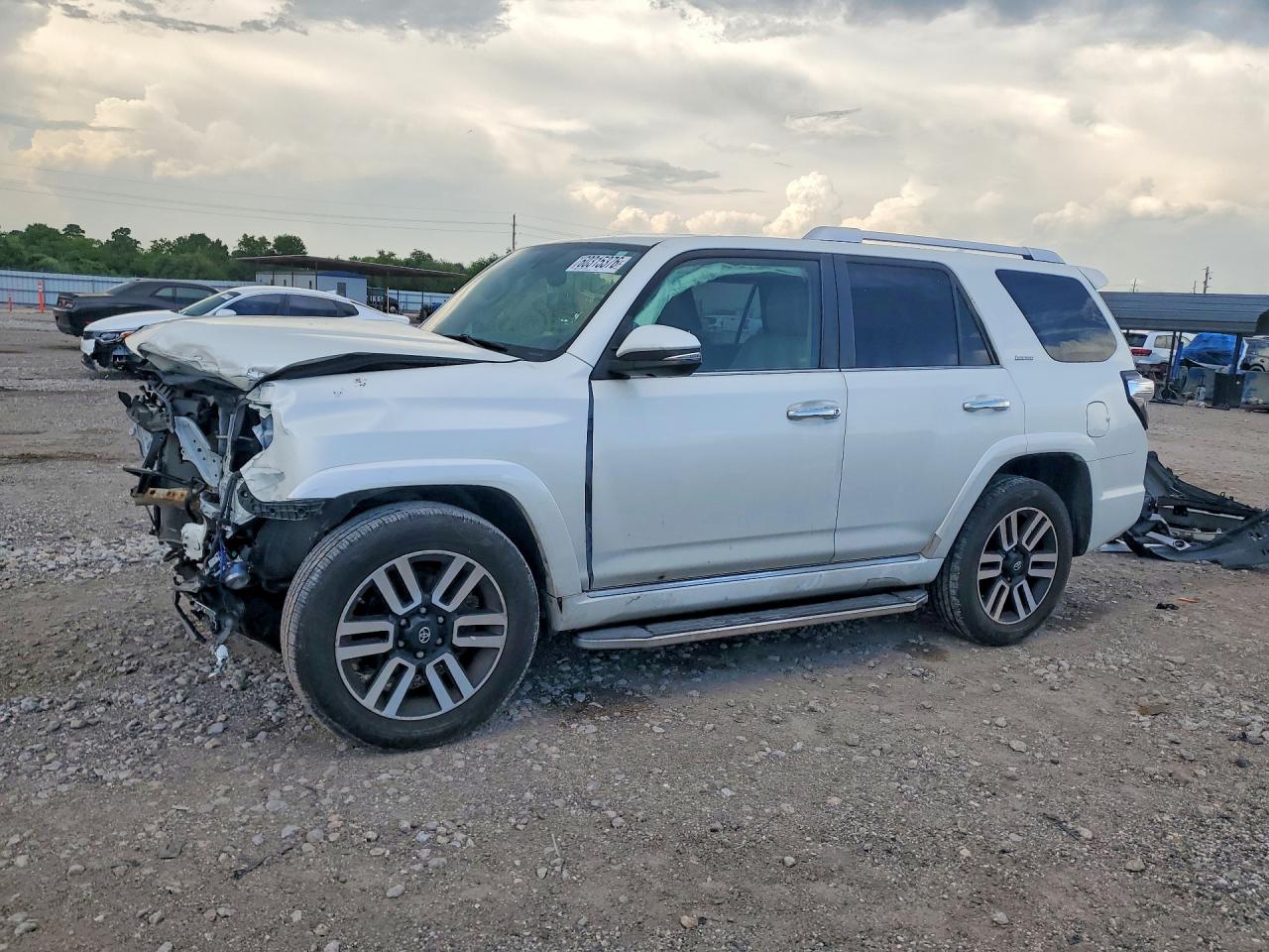 2015 TOYOTA 4RUNNER LIMITED | JTEZU5JR5F5085088 | UPCARS