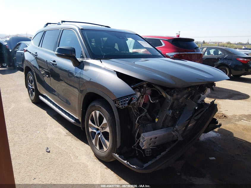 2025 TOYOTA HIGHLANDER XLE | 5TDKDRAH7SS550642 | UPCARS