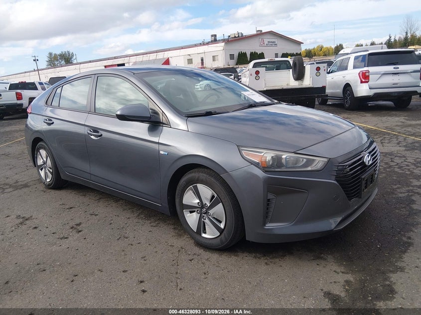 2018 HYUNDAI IONIQ HYBRID BLUE | KMHC65LC7JU100620 | UPCARS