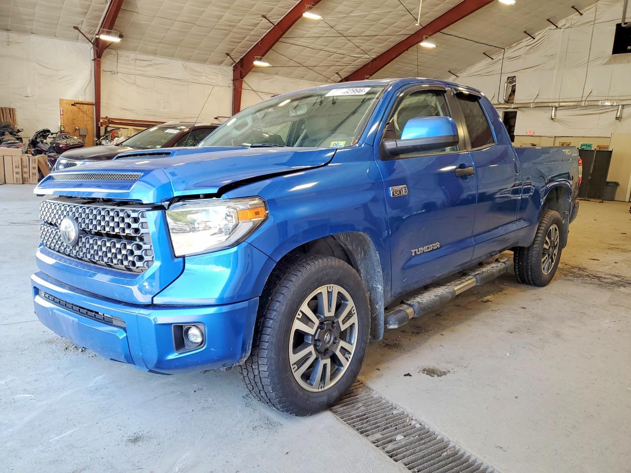 2018 TOYOTA TUNDRA SR5 | 5TFUY5F19JX734961 | UPCARS