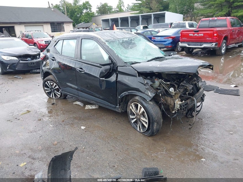 2018 NISSAN KICK SV | 3N1CP5CU3JL540423 | UPCARS