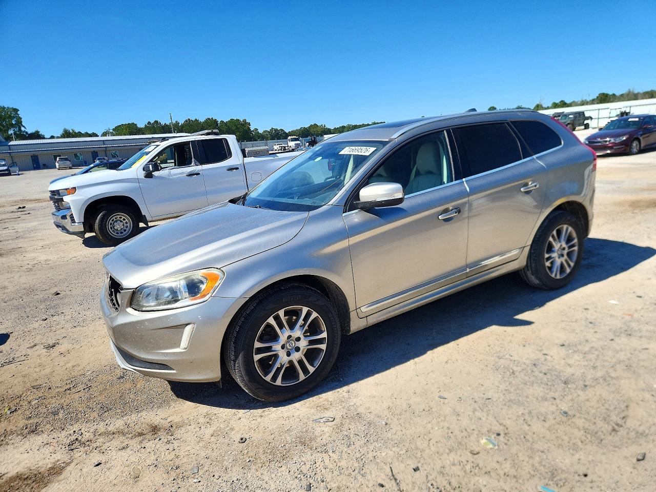 2016 VOLVO XC60 T5 PREMIER | YV440MDK7G2906498 | UPCARS