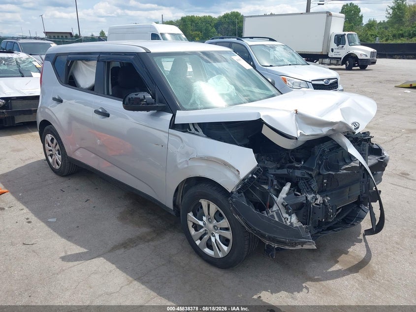 2020 KIA SOU LX | KNDJ22AU4L7024373 | UPCARS