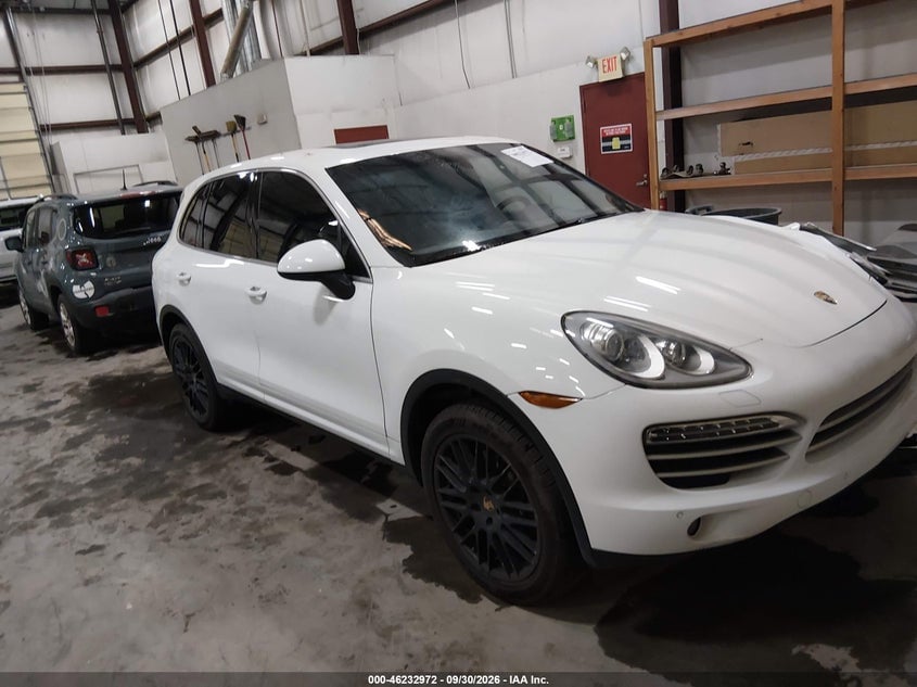2014 PORSCHE CAYENNE PLATINUM EDITION | WP1AA2A24ELA07213 | UPCARS