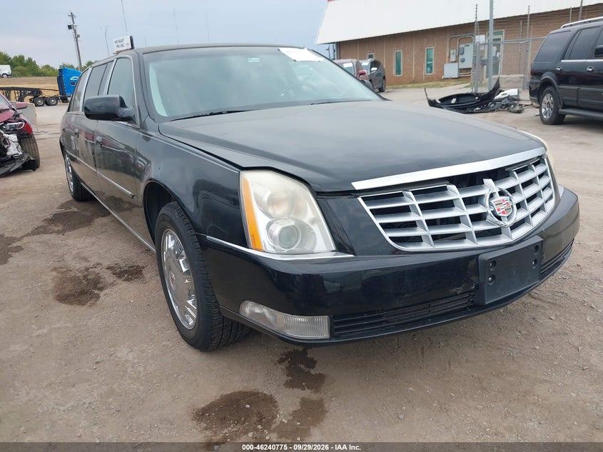 2011 CADILLAC DT STANDARD | 1GE9K9C69BU550385 | UPCARS