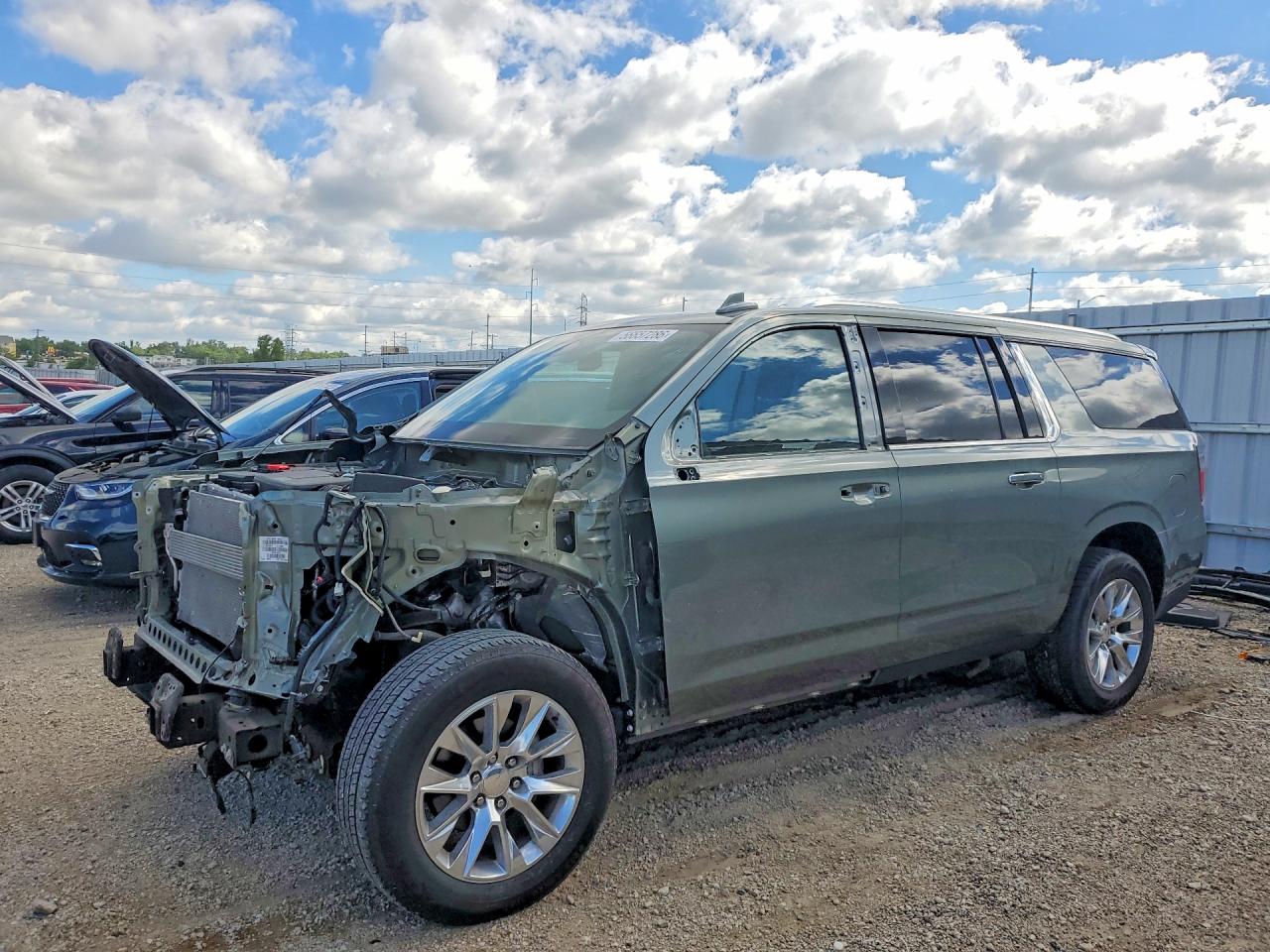 2023 CHEVROLET SUBURBAN C1500 PREMIER | 1GNSCFKD4PR477577 | UPCARS