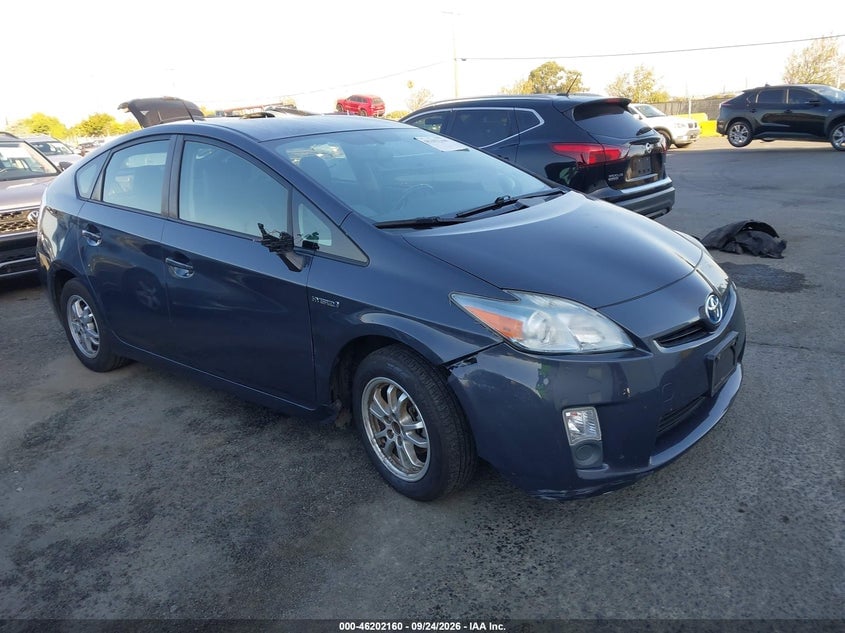 2011 TOYOTA PRIUS FOUR | JTDKN3DUXB5304953 | UPCARS