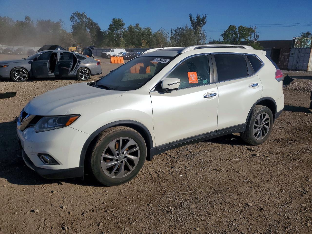 2016 NISSAN ROGUE SL | 5N1AT2MV2GC915885 | UPCARS