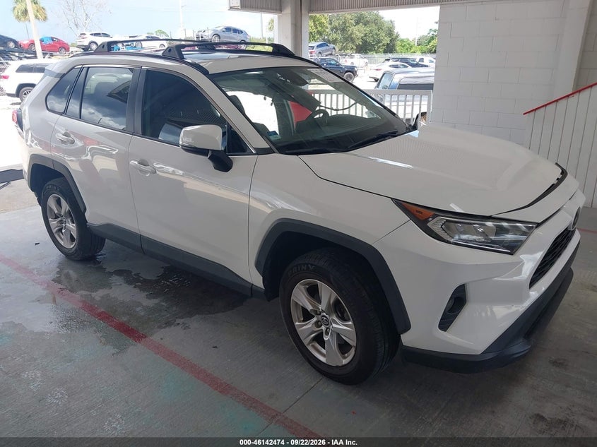 2020 TOYOTA RAV4 XLE | 2T3W1RFV9LW063127 | UPCARS