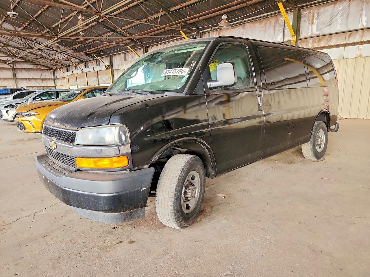 2015 CHEVROLET EXPRESS | 1GCWGFCFXF1177778 | UPCARS