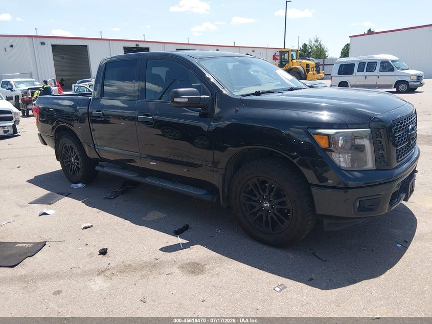 2018 NISSAN TITAN SV | 1N6AA1E59JN531288 | UPCARS