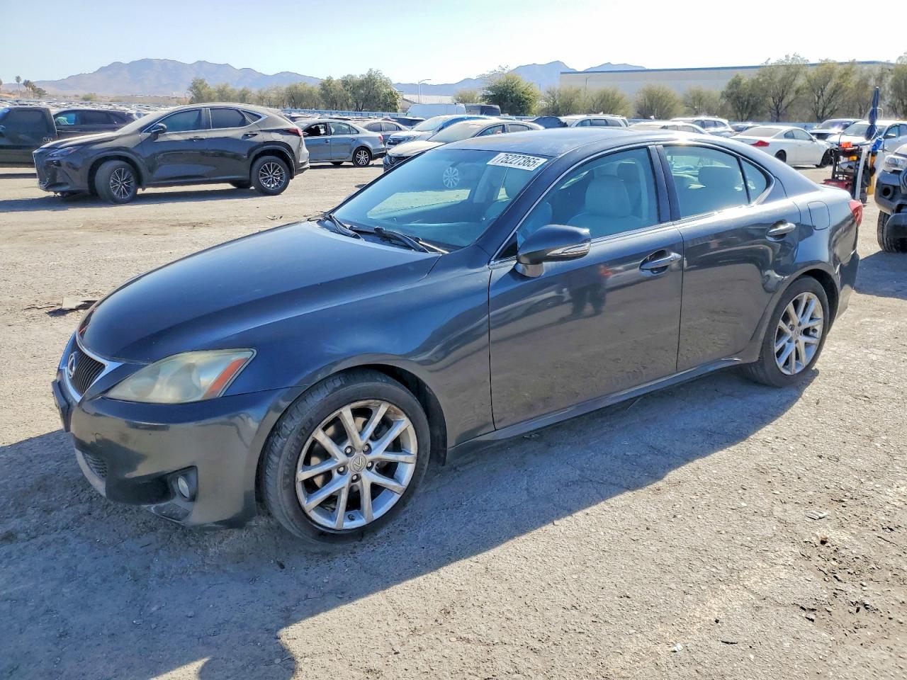 2011 LEXUS IS BASE | JTHBF5C27B5132646 | UPCARS