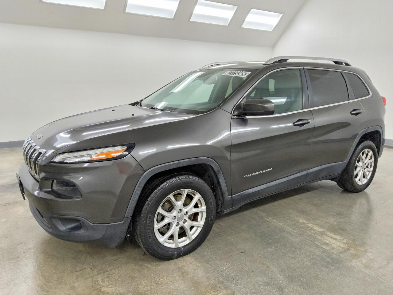 2018 JEEP CHEROKEE LATITUDE PLUS | 1C4PJLLB5JD583735 | UPCARS