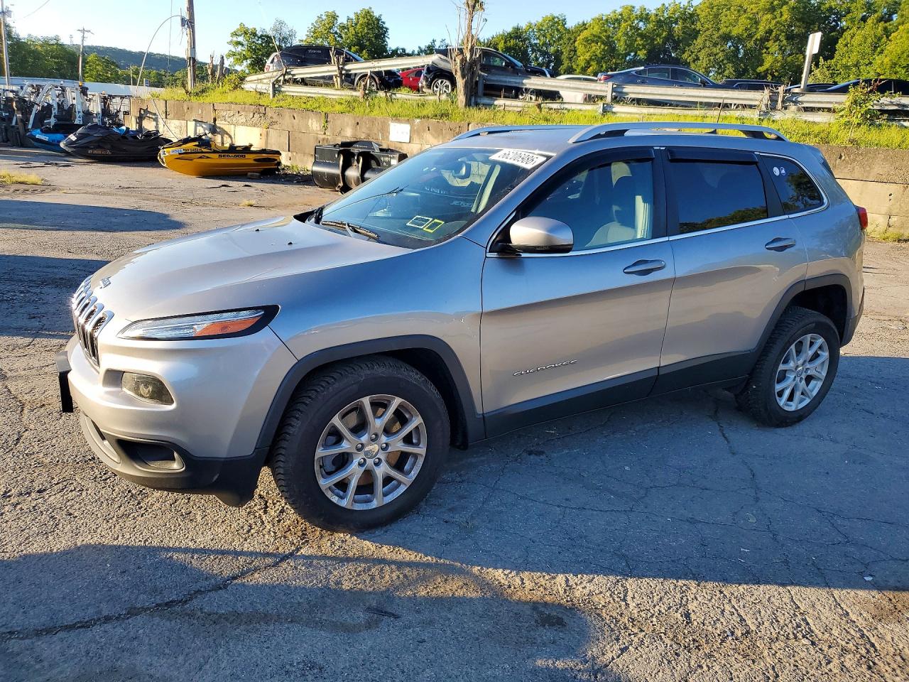2017 JEEP CHEROKEE LATITUDE | 1C4PJMCB8HW665866 | UPCARS