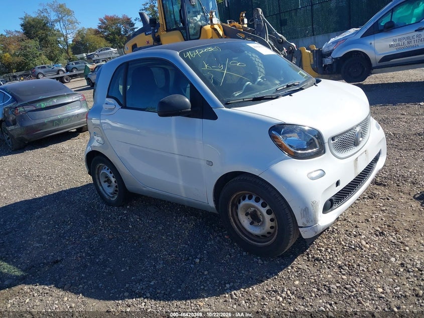 2016 SMART FORTWO PURE | WMEFJ5DA8GK139106 | UPCARS