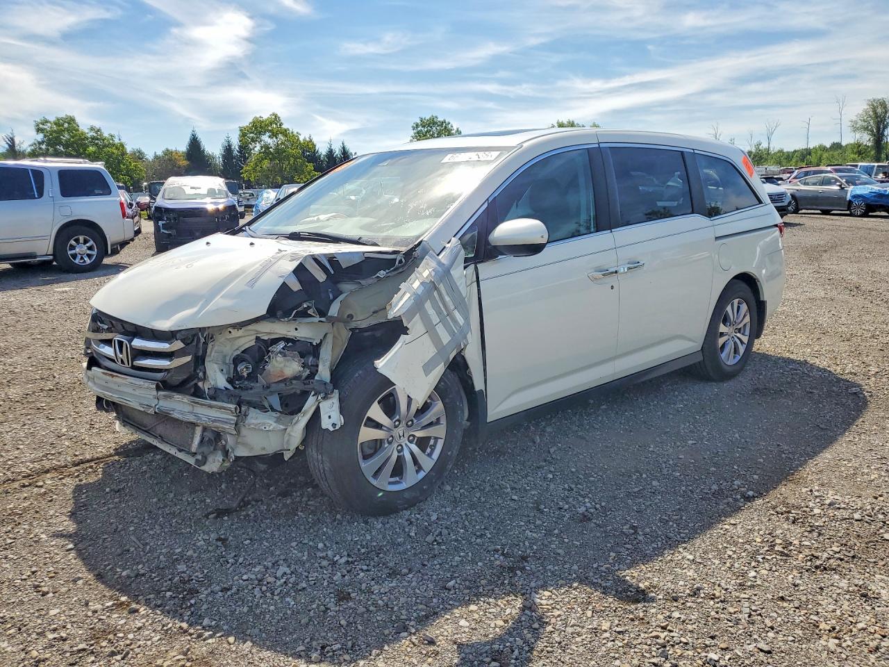 2015 HONDA ODYSSEY EXL | 5FNRL5H66FB111604 | UPCARS