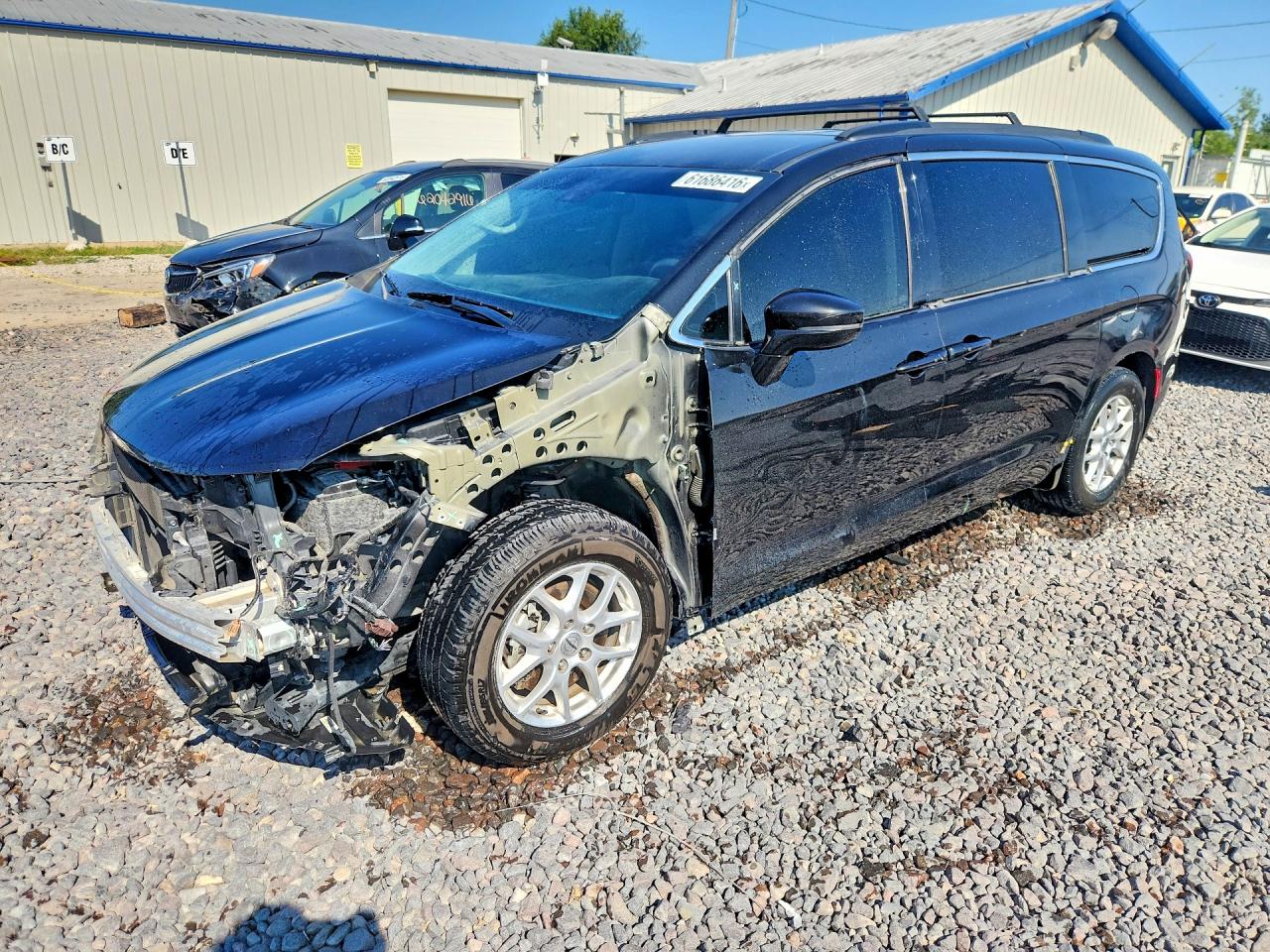 2022 CHRYSLER PACIFICA TOURING L | 2C4RC1BGXNR177702 | UPCARS