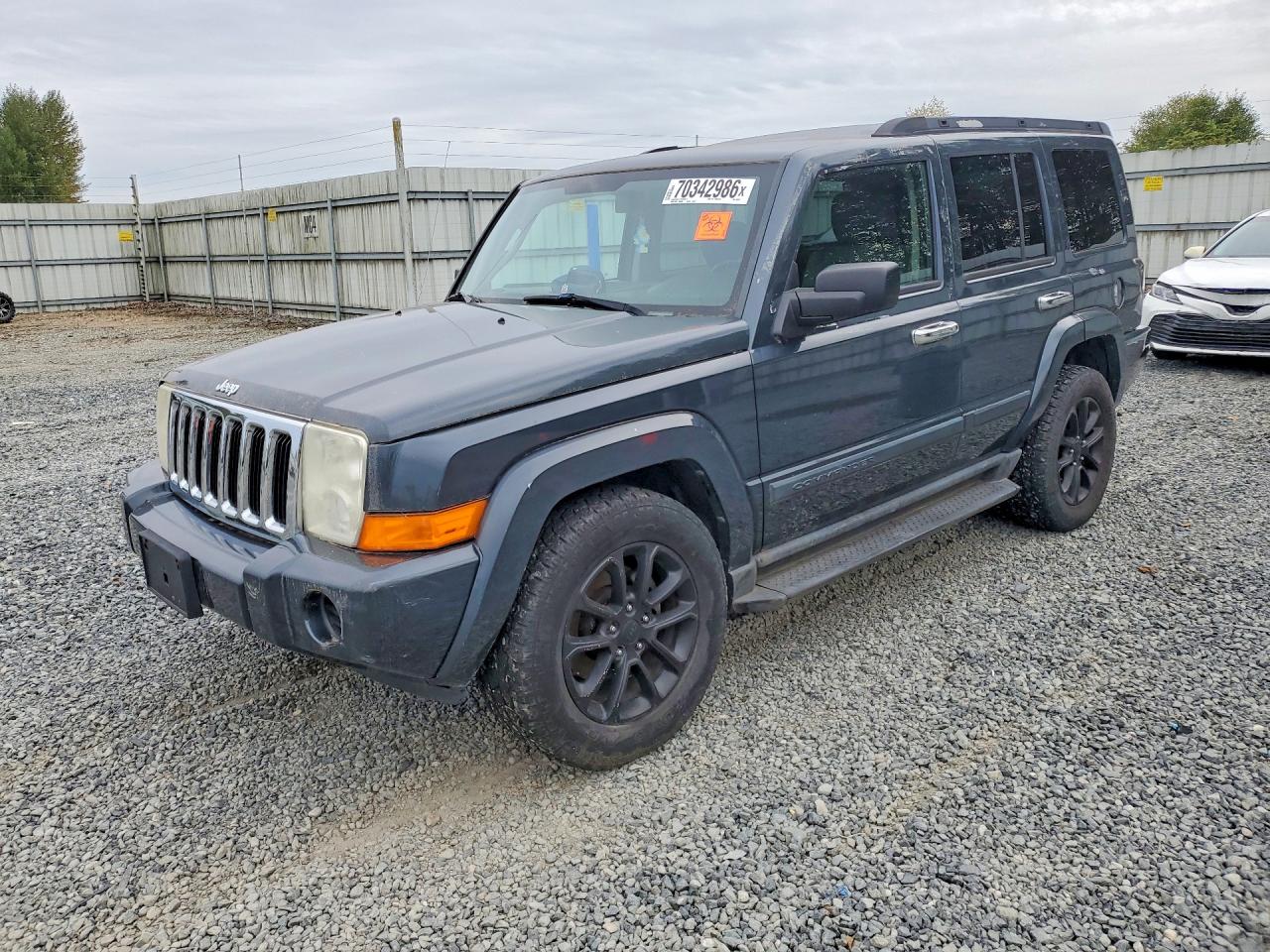 2007 JEEP COMMANDER | 1J8HG48K67C501679 | UPCARS