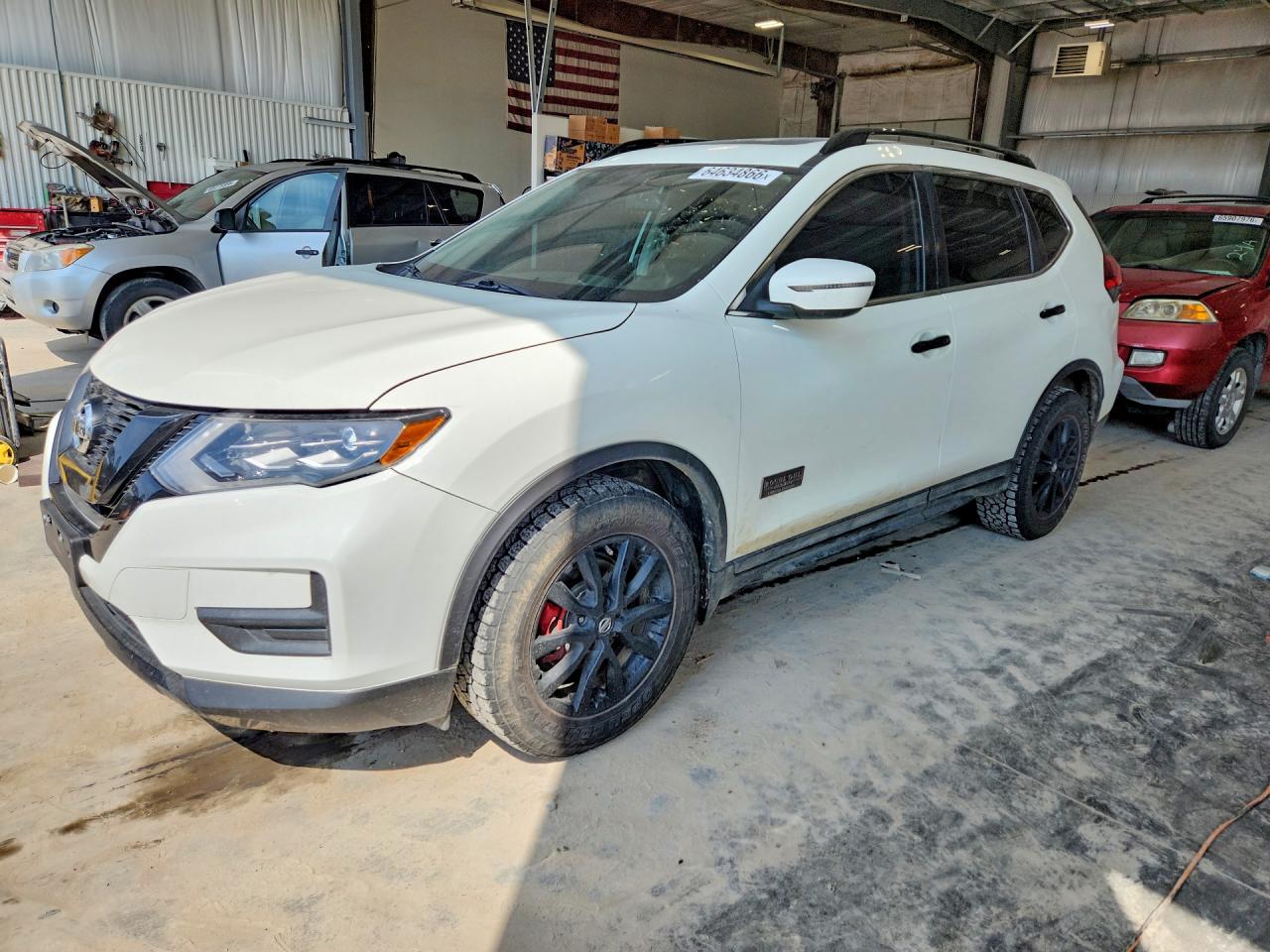 2017 NISSAN ROGUE SV | 5N1AT2MV5HC768575 | UPCARS