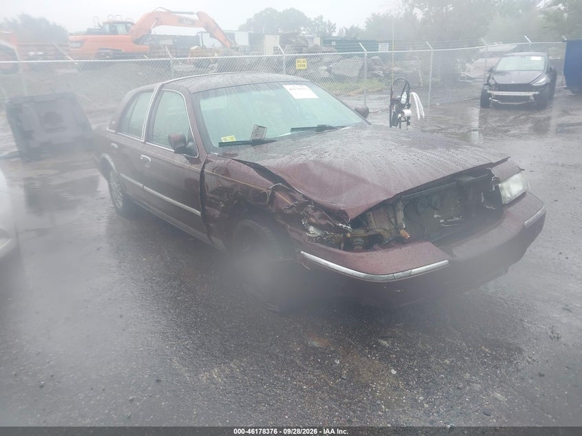 2002 MERCURY GRAND MARQUIS GS | 2MEFM74W32X607020 | UPCARS