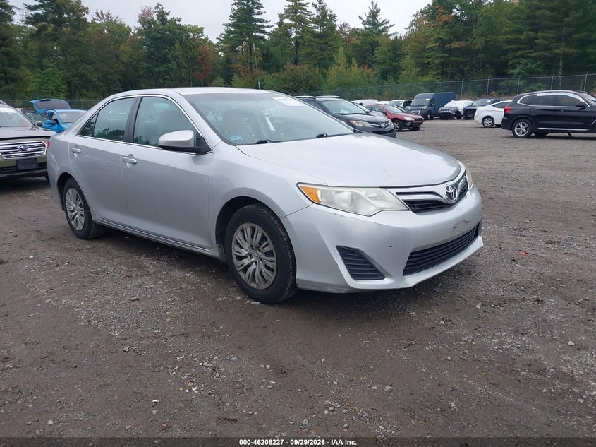 2014 TOYOTA CAMRY LE | 4T1BF1FKXEU390073 | UPCARS