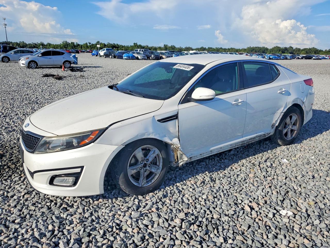2015 KIA OPTIMA LX | 5XXGM4A72FG393075 | UPCARS