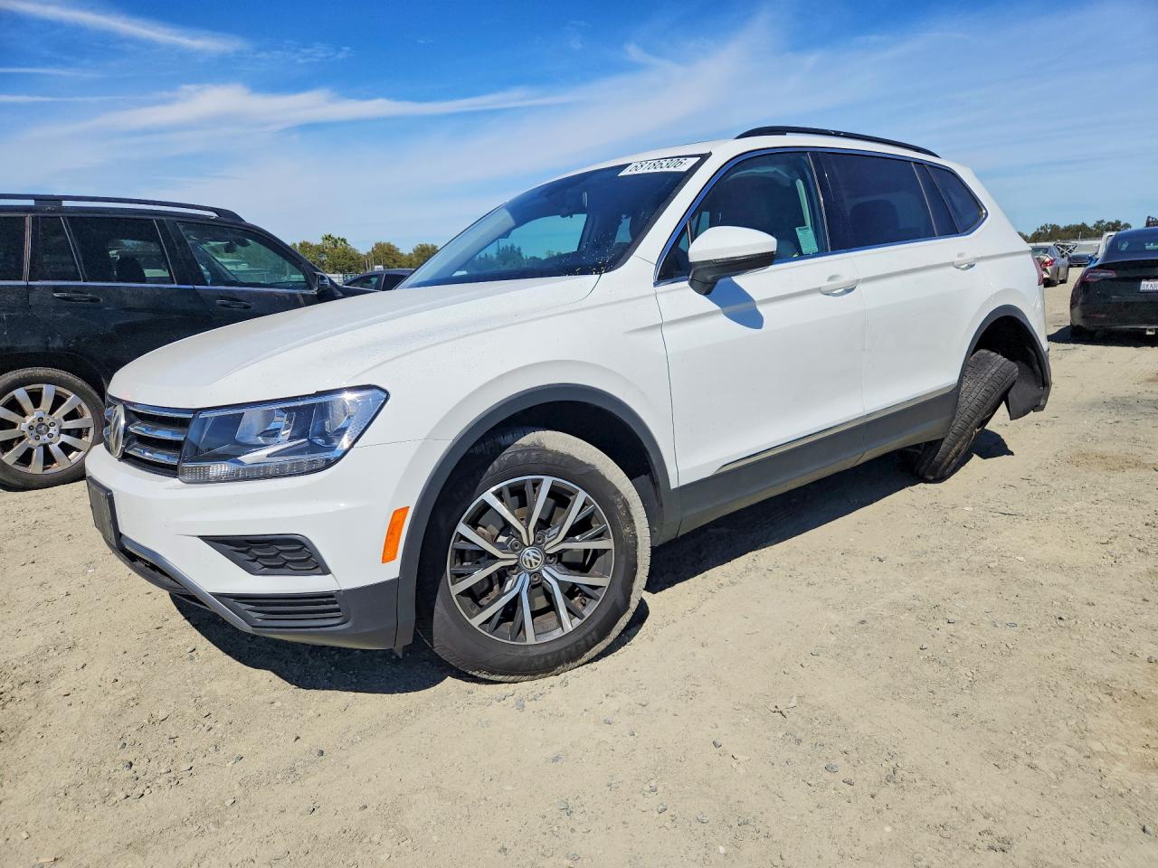 2018 VOLKSWAGEN TIGUAN SE | 3VV3B7AX3JM214587 | UPCARS