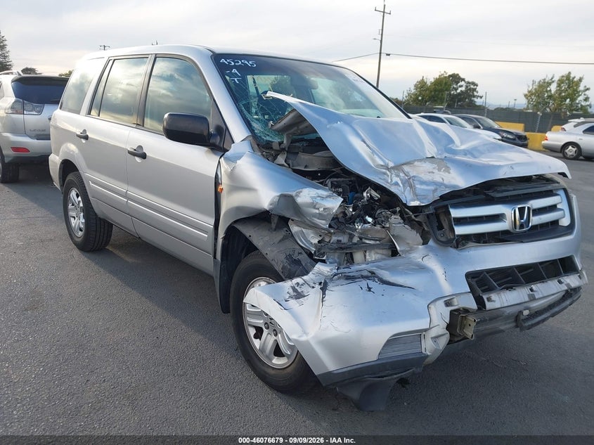 2007 HONDA PILOT LX | 5FNYF28157B023909 | UPCARS