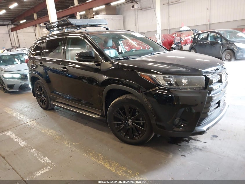 2019 TOYOTA HIGHLANDER SE | 5TDJZRFH5KS602985 | UPCARS