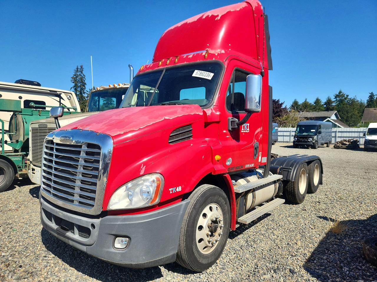 2014 FREIGHTLINER ALL OTHER CASCADIA SEMI TRUCK | 3AKJGBDV8ESBY6698 | UPCARS