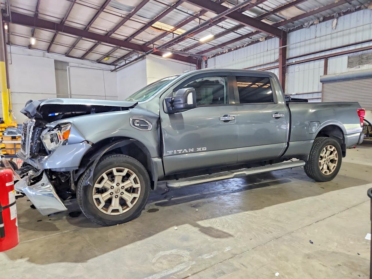 2017 NISSAN TITAN SV | 1N6BA1F22HN515677 | UPCARS