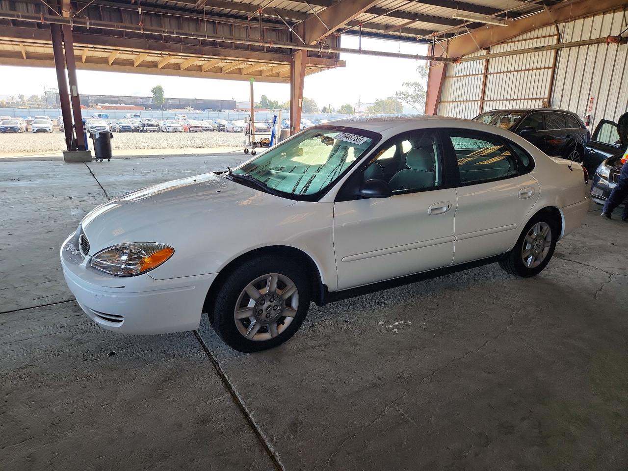 2007 FORD TAURU SE | 1FAFP53UX7A187744 | UPCARS