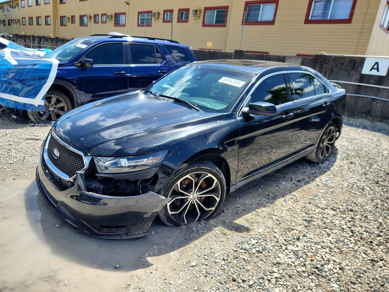 2015 FORD TAURU SHO | 1FAHP2KTXFG114059 | UPCARS