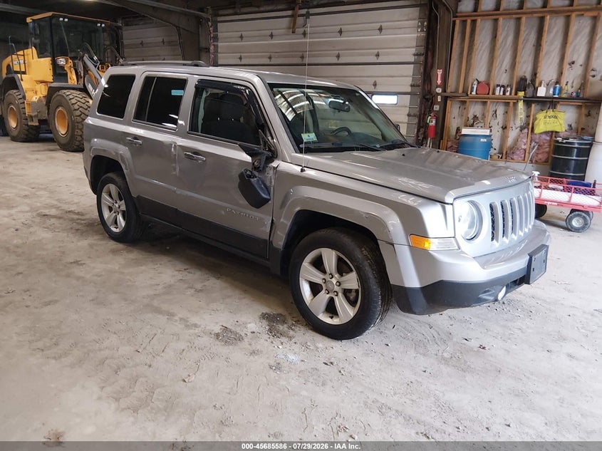 2015 JEEP PATRIOT LATITUDE | 1C4NJRFB2FD379438 | UPCARS