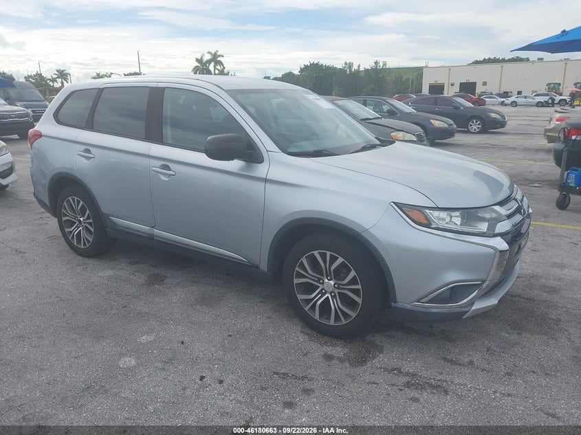 2016 MITSUBISHI OUTLANDER ES | JA4AD2A39GZ037898 | UPCARS