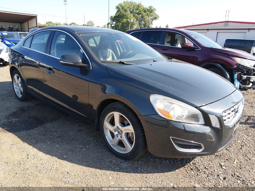 2013 VOLVO S60 T5 | YV1612FH8D2177884 | UPCARS