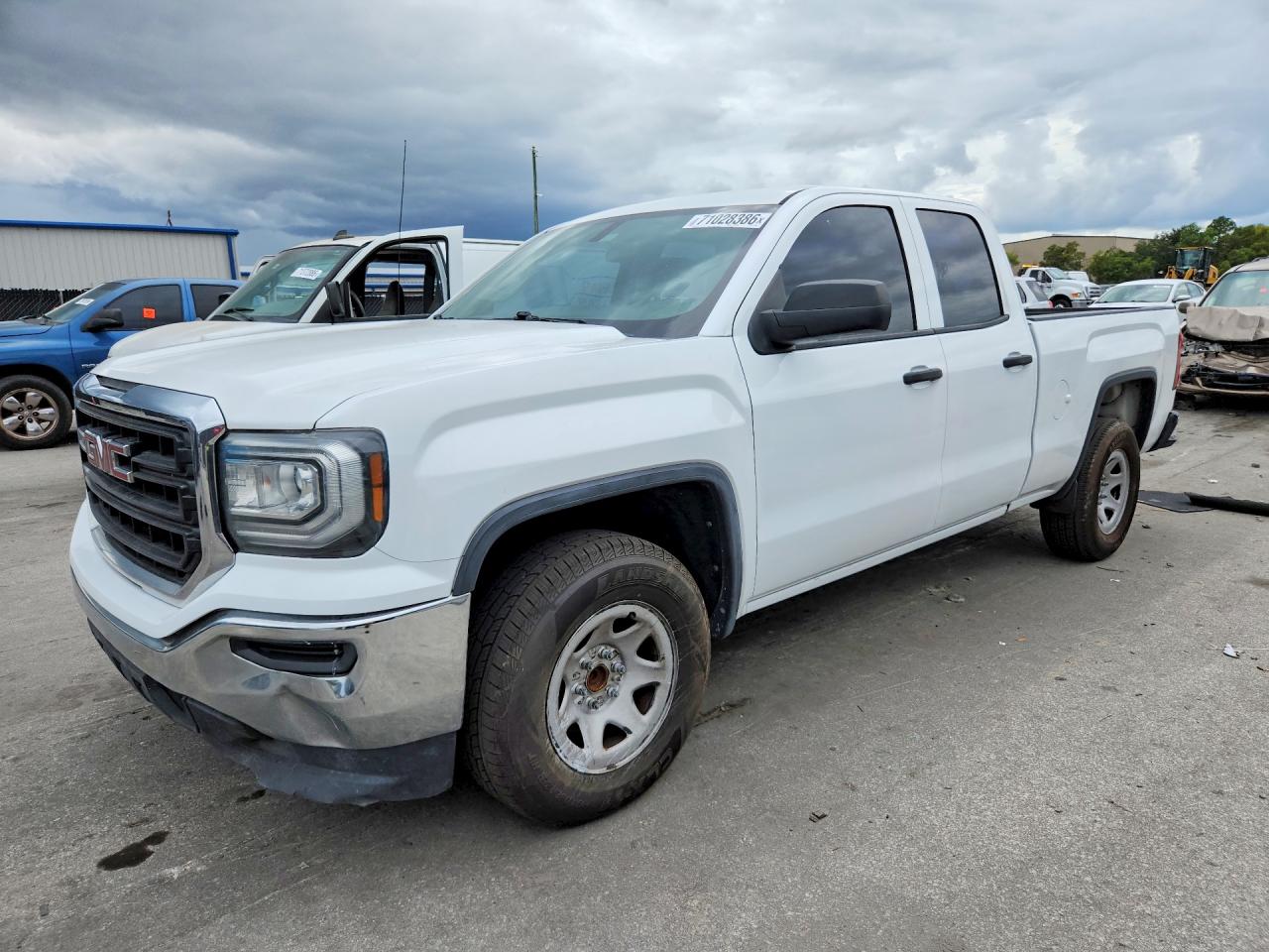 2017 GMC SIERRA C1500 | 1GTR1LEH7HZ276316 | UPCARS