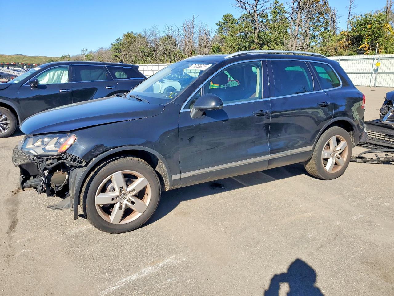 2013 VOLKSWAGEN TOUAREG V6 | WVGEF9BP9DD006571 | UPCARS