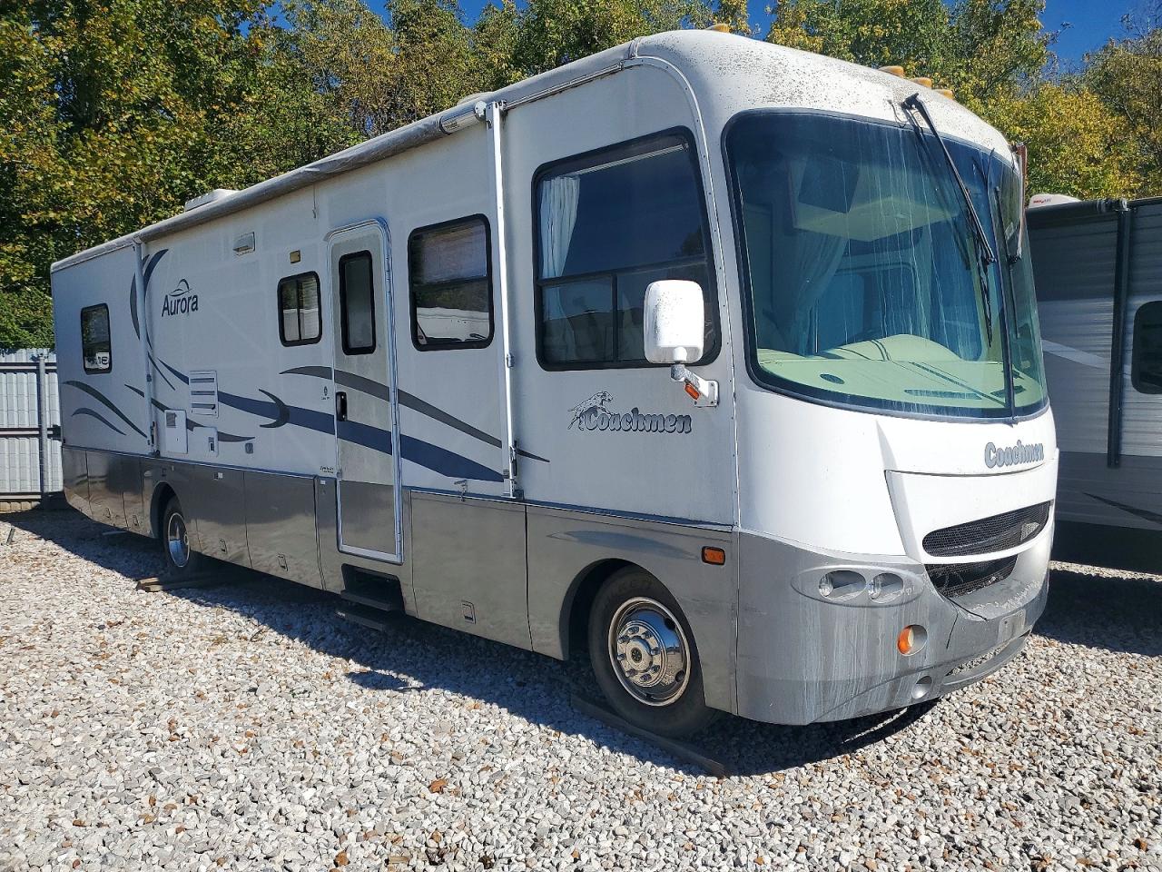 2001 COACHMEN F550 RV | 1FCNF53S110A02095 | UPCARS