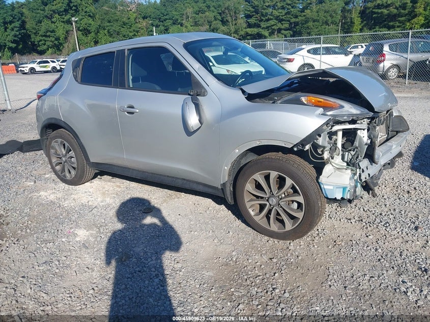 2017 NISSAN JUKE SV | JN8AF5MR3HT704250 | UPCARS