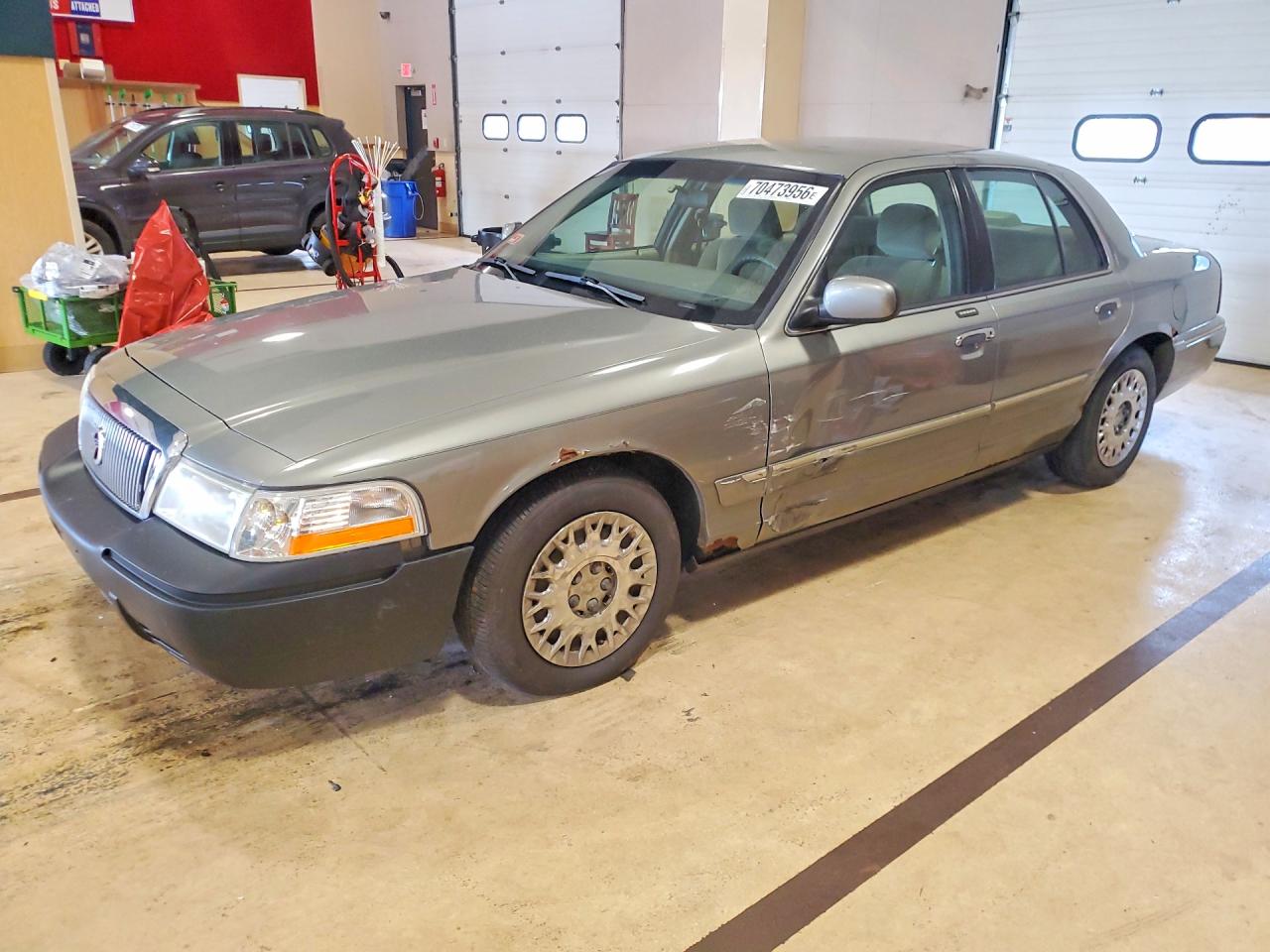 2003 MERCURY GRMARQUIS GS | 2MEFM74W13X637425 | UPCARS