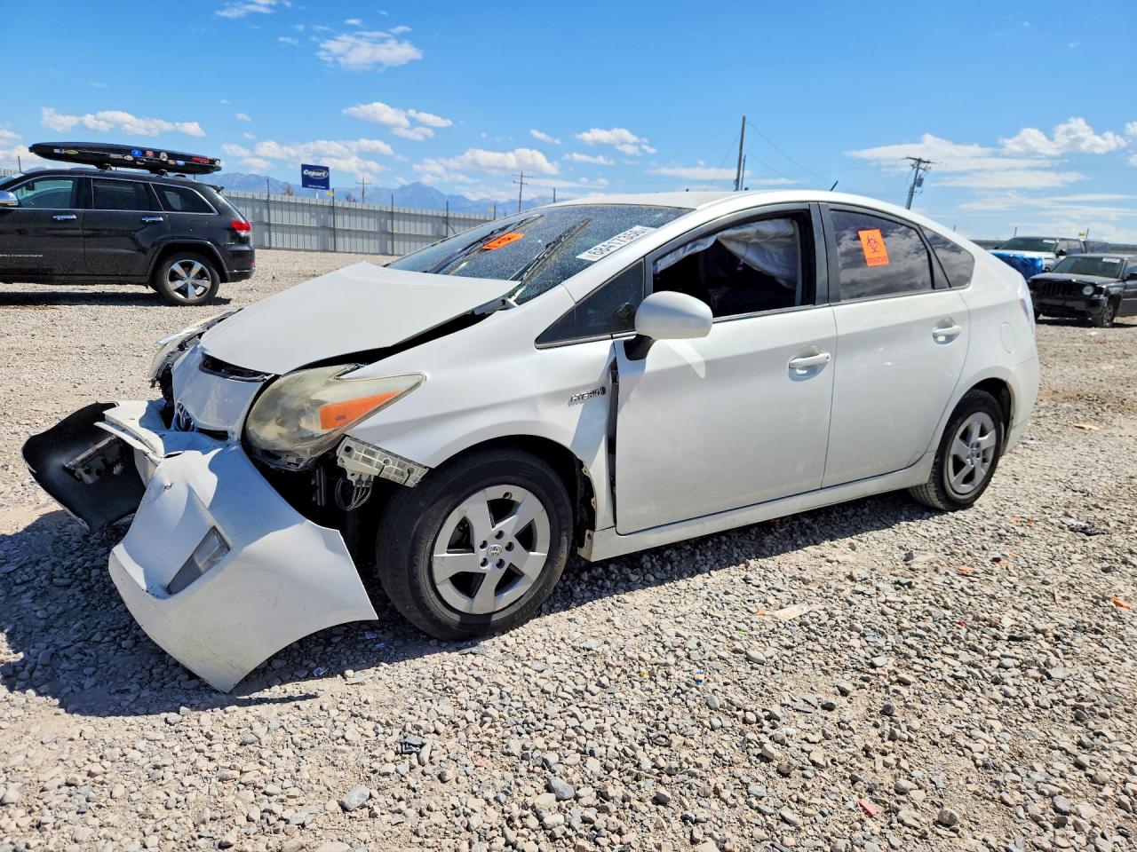 2014 TOYOTA PRIUS THREE | JTDKN3DU5E1777087 | UPCARS