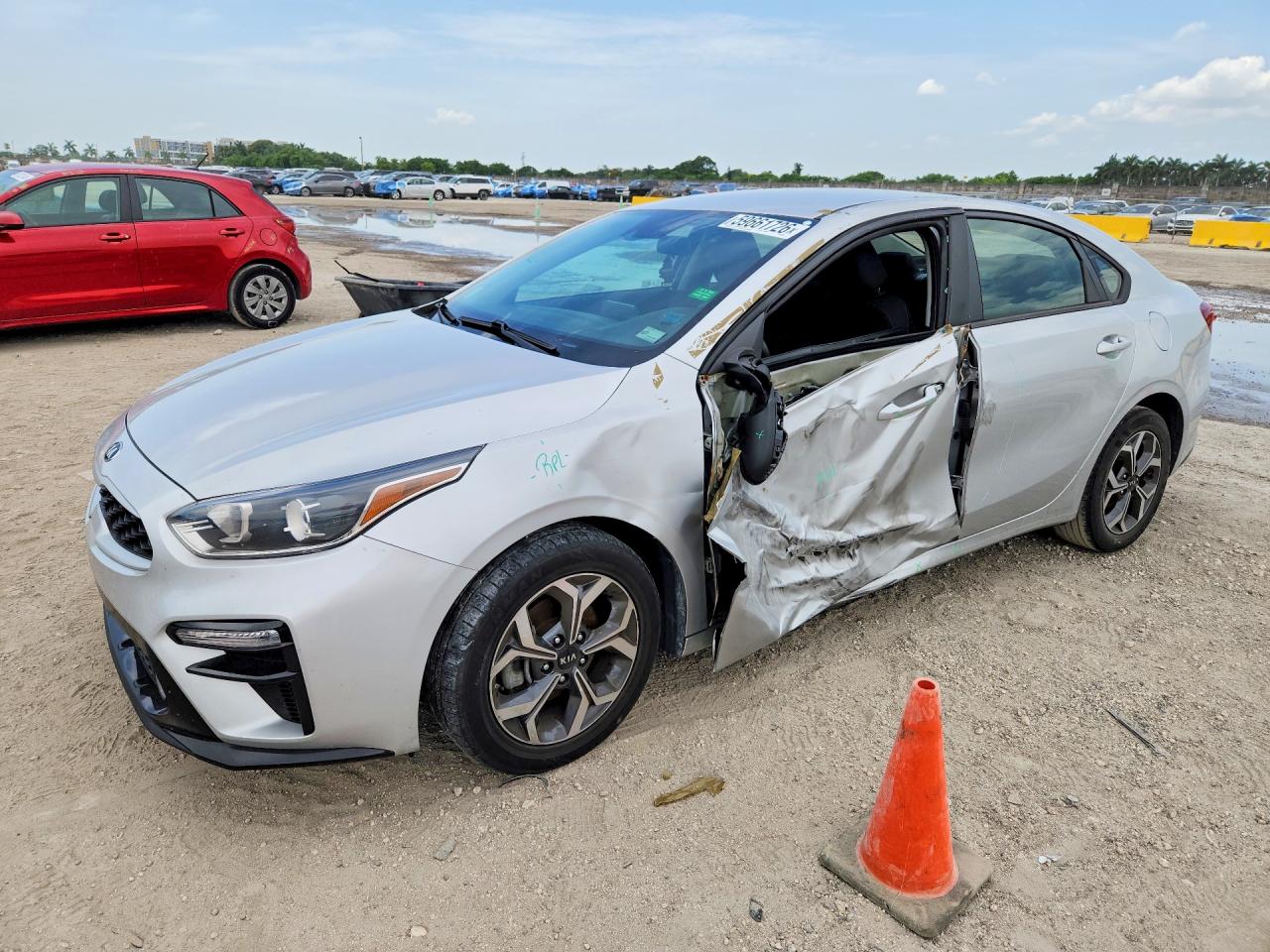 2021 KIA FORTE LXS | 3KPF24AD2ME346545 | UPCARS