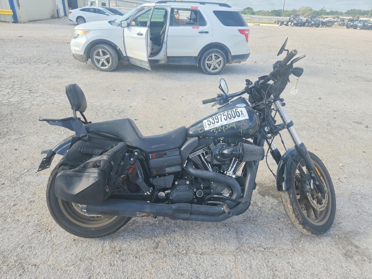 2017 HARLEY-DAVIDSON FX | 1HD1GS818HC324332 | UPCARS
