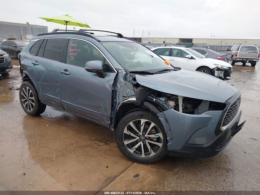 2024 TOYOTA COROLLA CROSS XLE | 7MUDAAAG6RV096426 | UPCARS